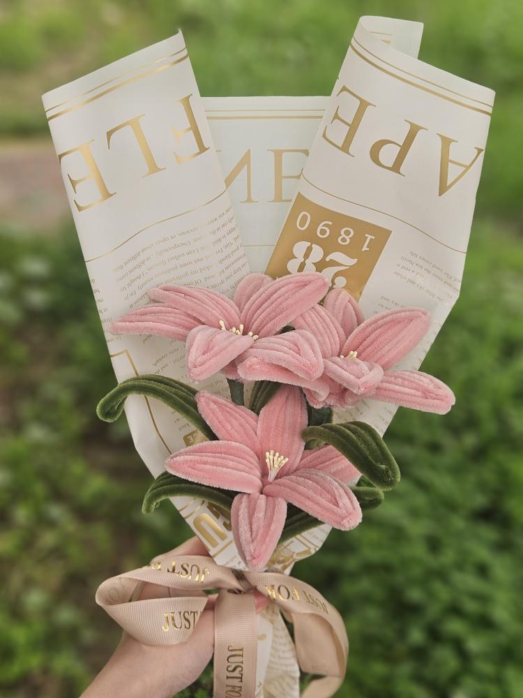 Everlasting Blush Pink Lily Mini Bouquet