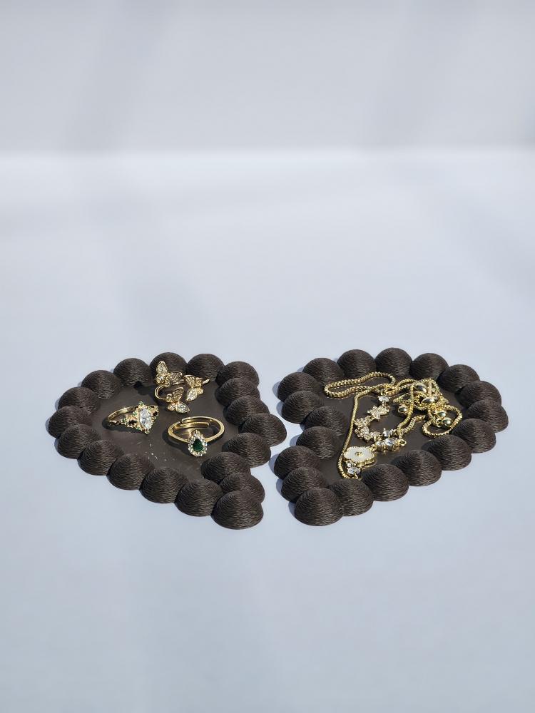 Fuzzy Texture Heart Trays Set – 3D Printed Minimalist Decorative Organizers