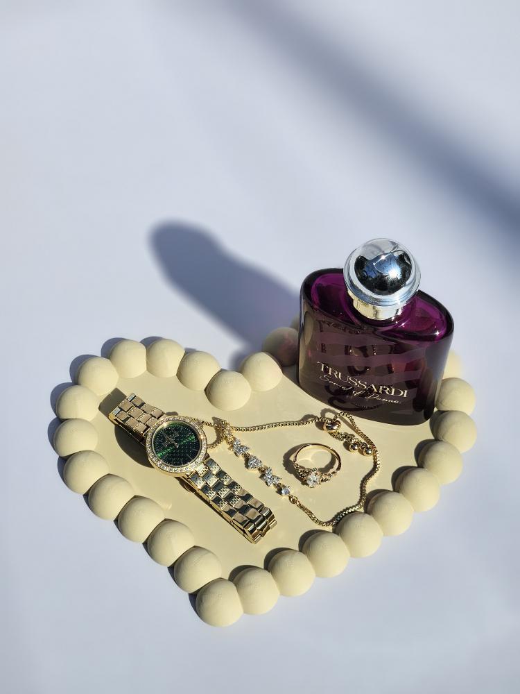 Heart Bead Edge Tray – Minimalist 3D Printed Decorative Organizer