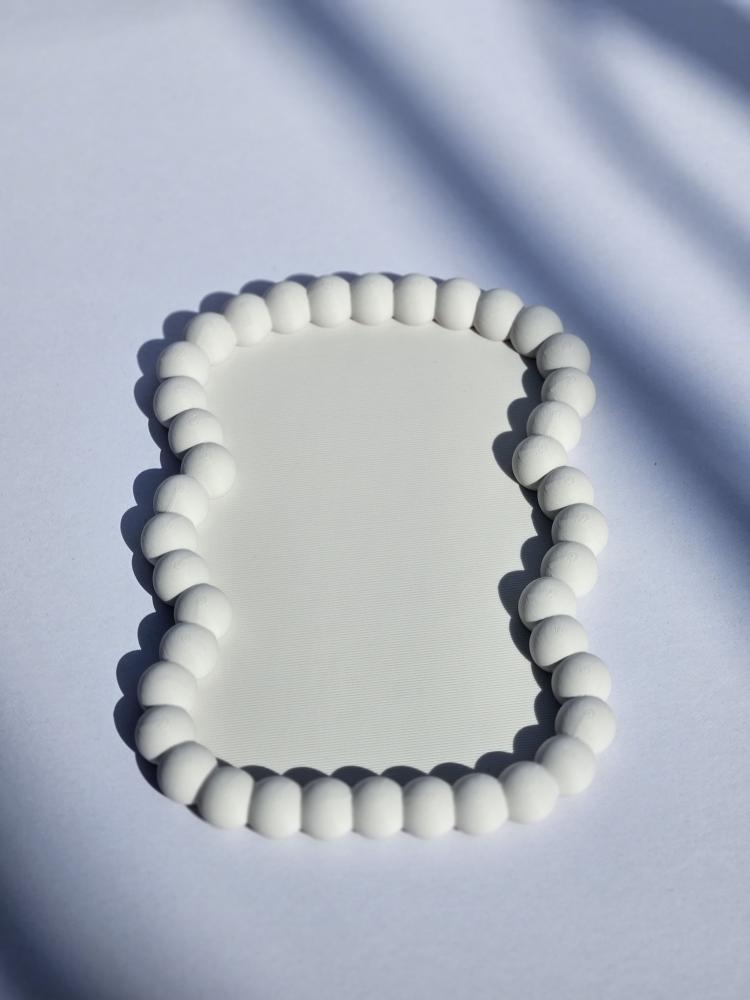 Modern Bead Edge Tray – Minimalist 3D Printed Decorative Organizer