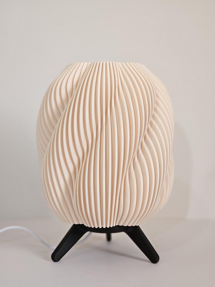 Ribbed Glow 3D-Printed Lamp